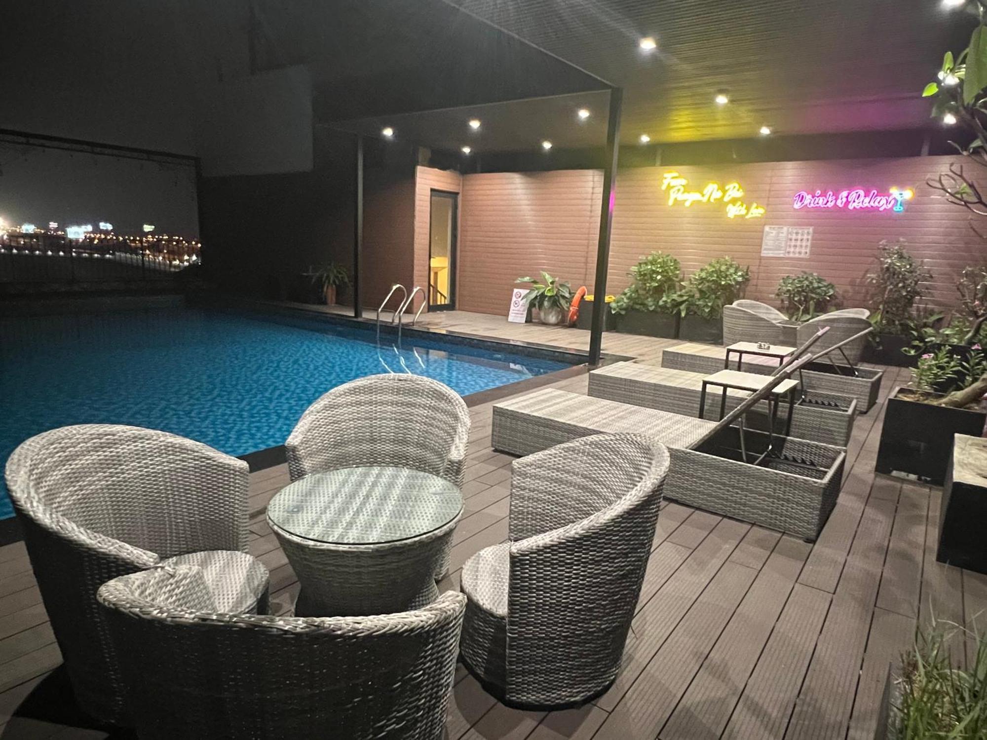 Paragon Noi Bai Hotel & Pool Ανόι Εξωτερικό φωτογραφία